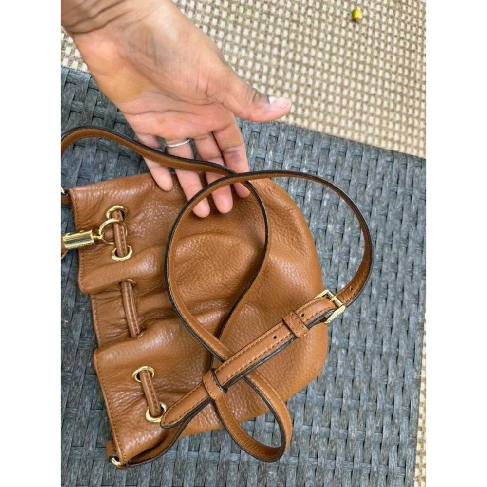 Michael Kors Jules Small Leather Bucket Crossbody Bag - Luggage Tan